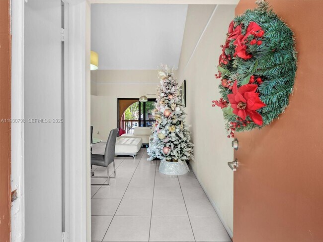 Photo - 10241 NW 9th St Cir Unidad 204-5