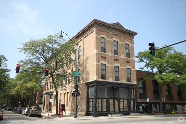 Building Photo - 1800 N Halsted St Rental