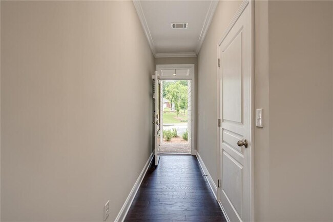 Photo - 1856 Terrewood Dr