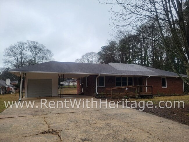Photo - GRAMPA'S BUNGELOW - AWESOME BRICK RANCH WITH FULL UNFINISHED BASEMENT / GREAT LOCATION