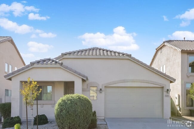 Building Photo - 44181 W Lindgren Dr Rental