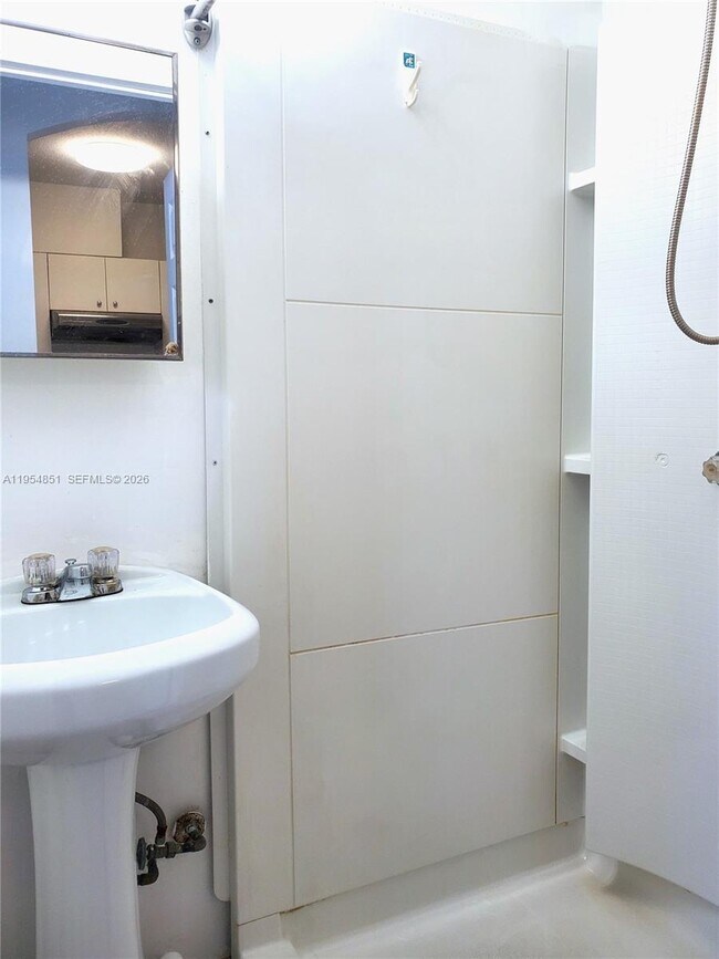 Photo - 120 SW 109th Ave