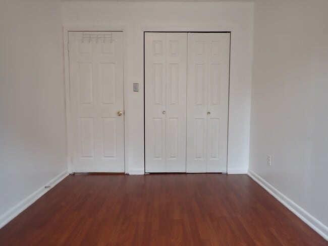 Photo - 405 Halsey St Unit 2