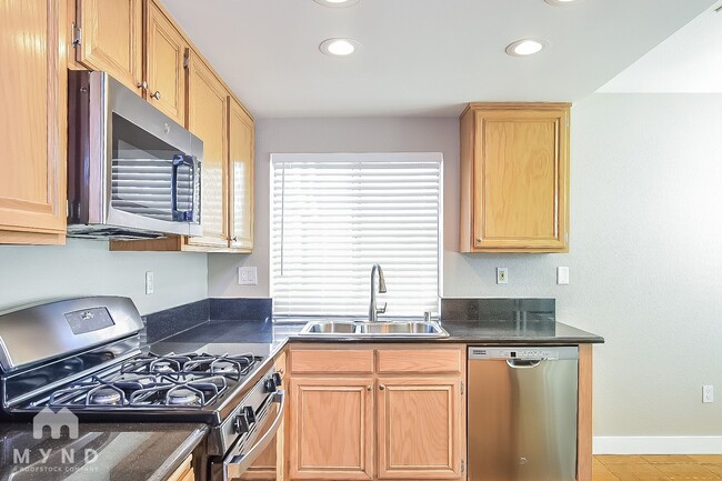 Photo - 5304 Del Lago Dr