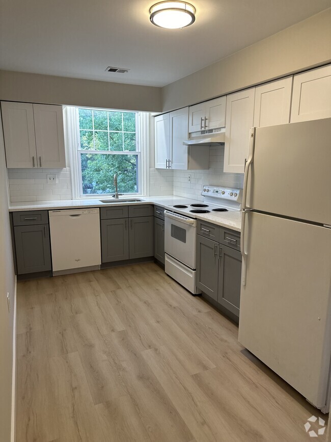 Building Photo - 500 E Lancaster Ave Unit Saint Davids Park 1BR Rental