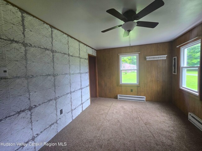 Photo - 27 Wiltwyck Ln