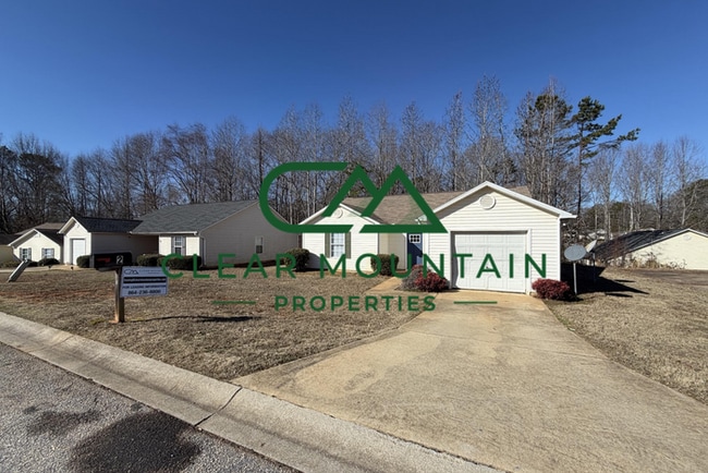 Building Photo - MOVE-IN SPECIAL! FREE RENT!