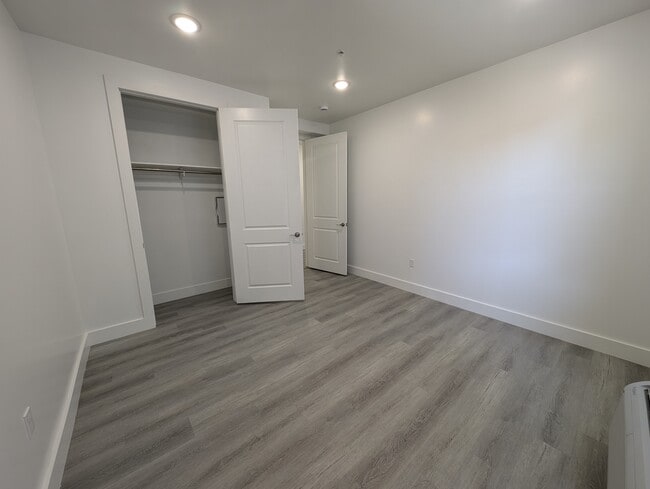 Photo - 273 Oak St Unit 101