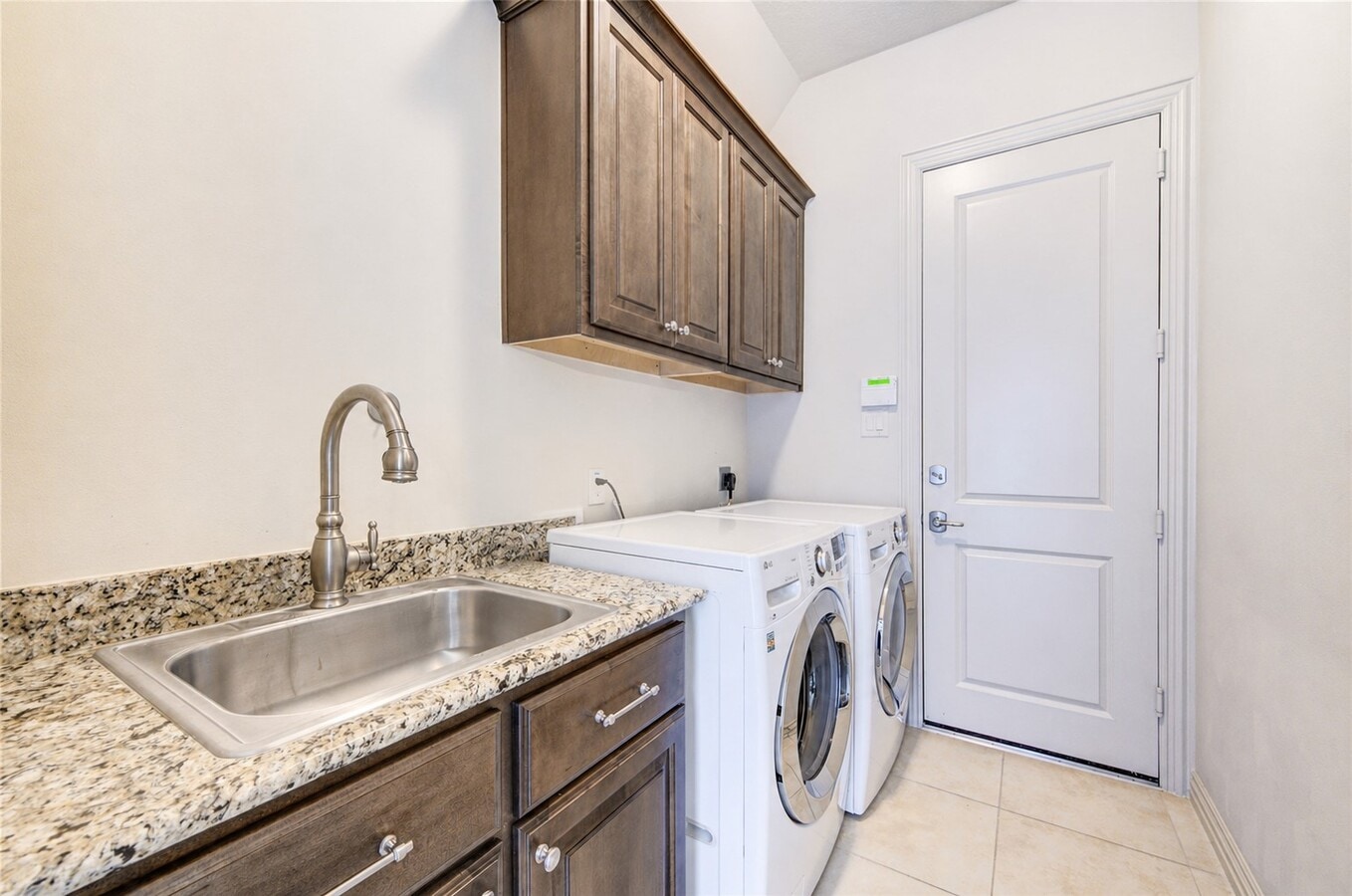Photo - 2422 Camden Creek Ln