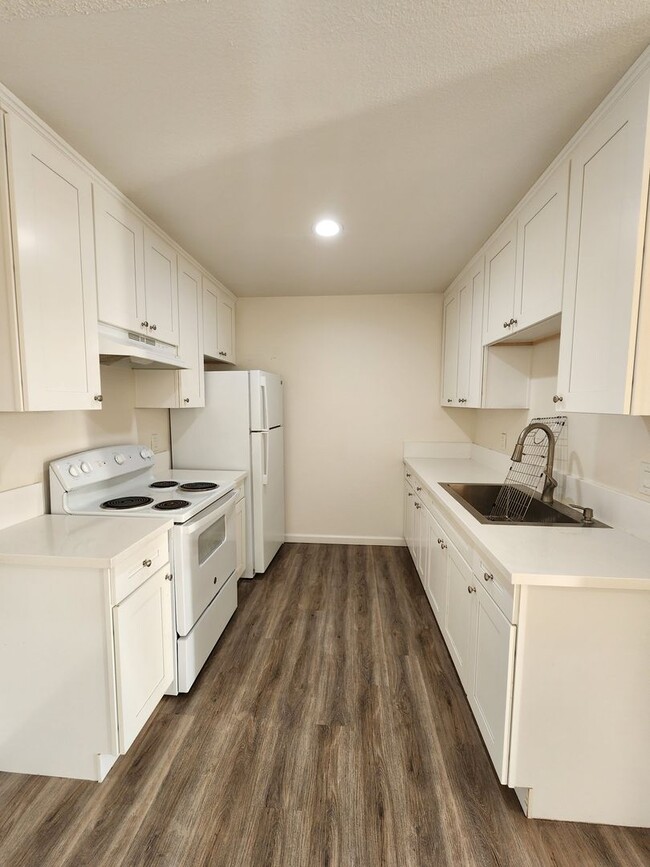 Photo - 3 bed, 2 bath Unit 58C