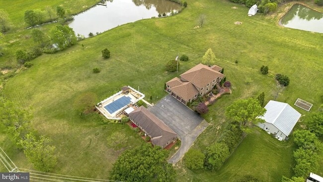 Photo - 2277 Poplar Rd