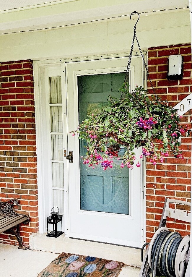 Photo - 8507 Woodside Ct