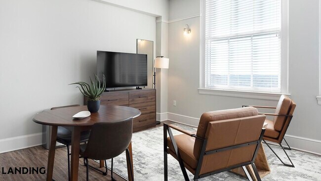 Photo - 187 N Church St Unidad 906