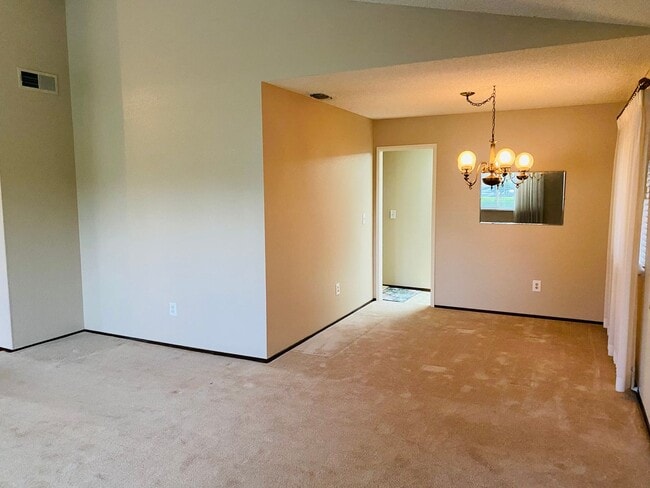 Photo - Charming Home Nestled on a Cul-De-Sac!