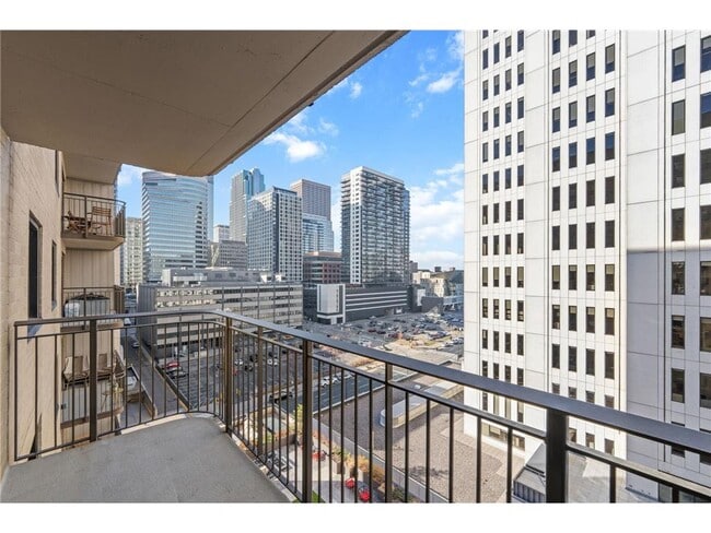 Photo - 121 Washington Ave S Unit 1007