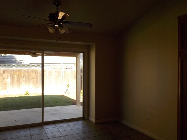 Photo - El Diamante School District