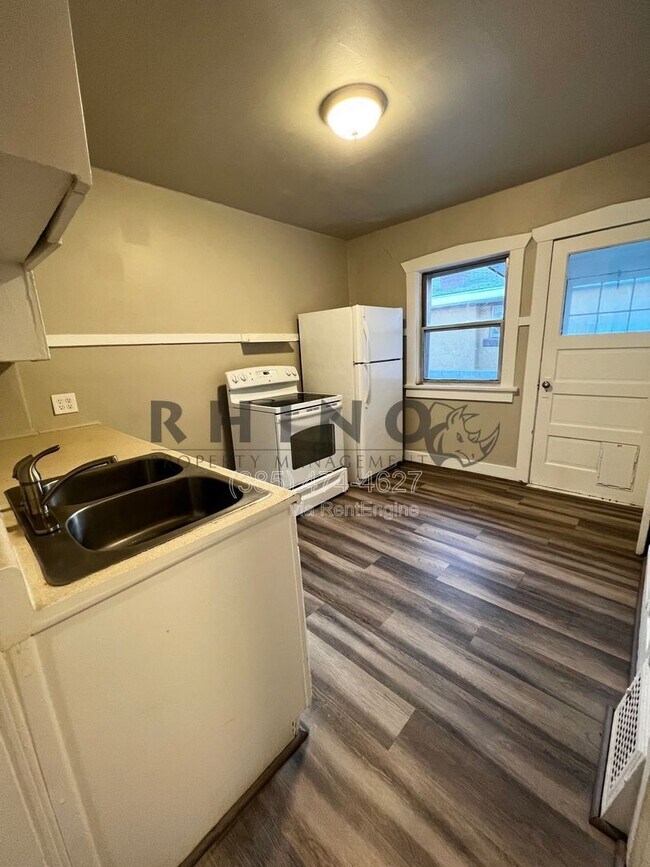 Photo - 183 Kelsey Ave