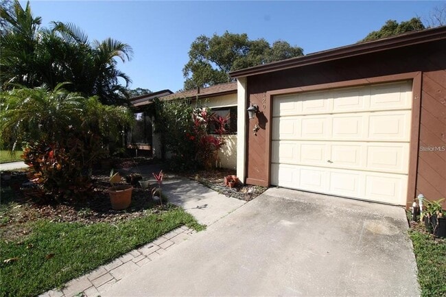 Photo - 120 Valmora Dr