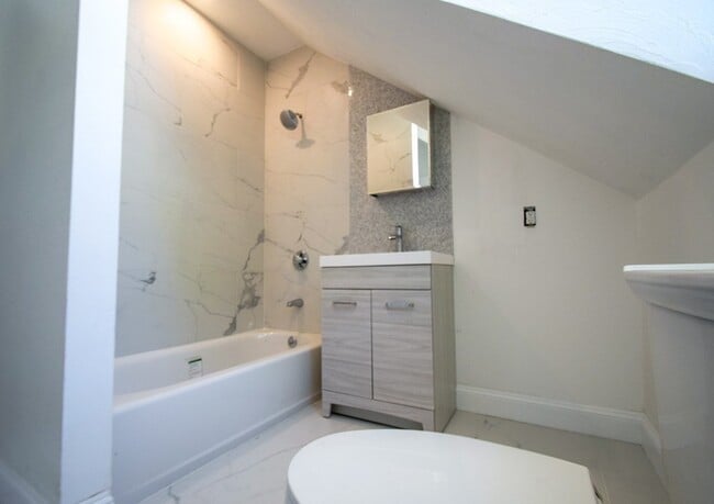 Photo - 32 Cedar St Unit L