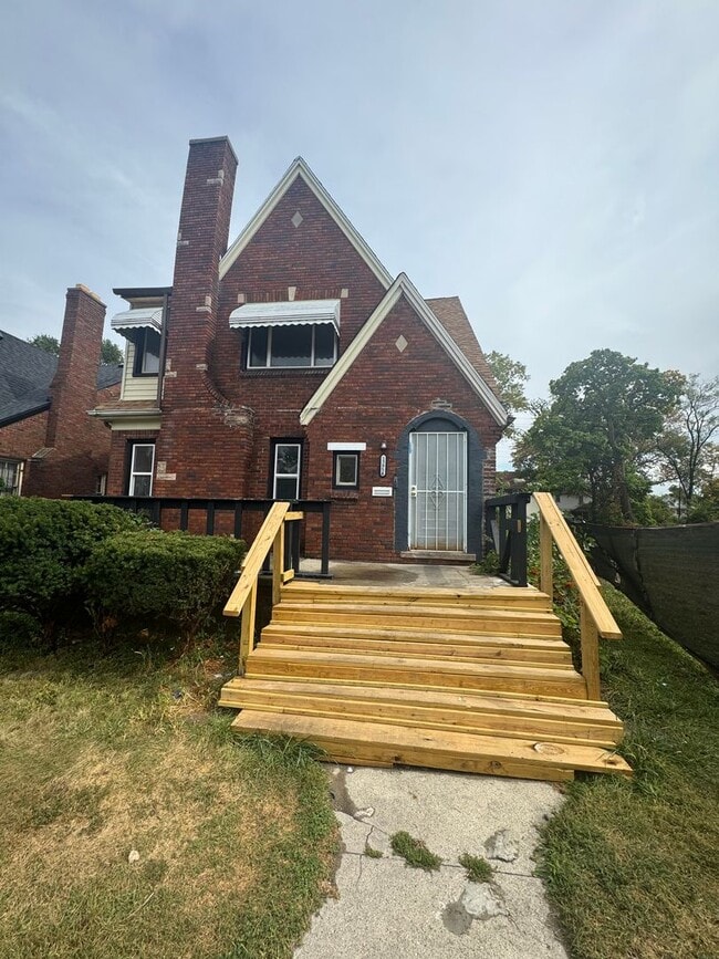Building Photo - 13954 Coyle St Unit Lower 13594 Rental