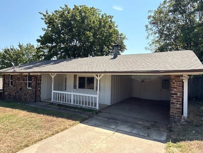 Building Photo - 1802 Parkview St Rental