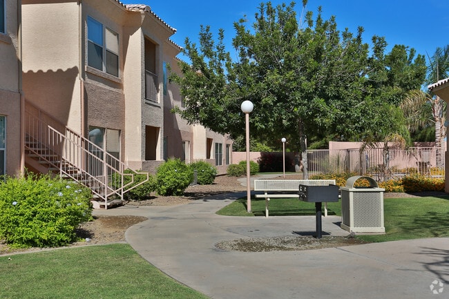 Photo - Lake Pleasant Village Apartments