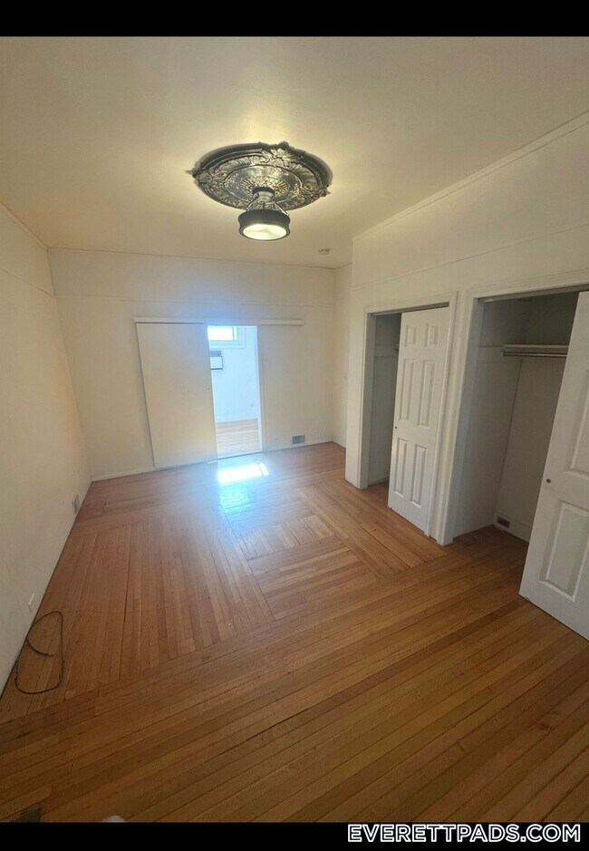255 Main St Unit 1