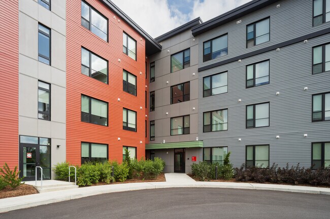303 Market Street Apartments
