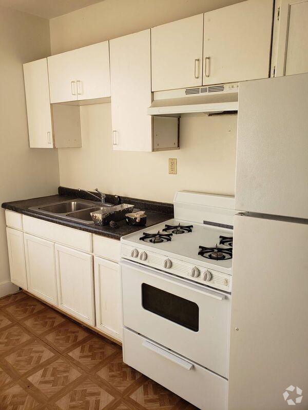 Building Photo - 5403 S Maplewood Ave Unit #2 Rental