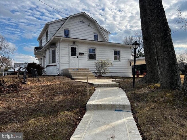 Photo - 222 Berlin Rd N