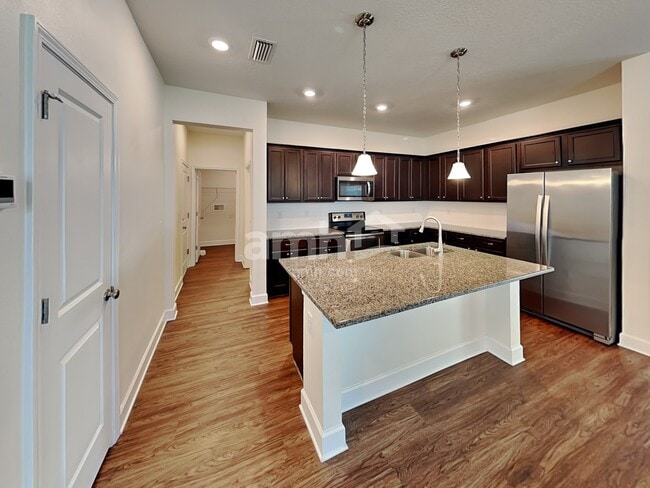 Photo - 343 Pine Terrace Dr
