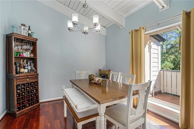 Photo - 3813 Paces Ferry W