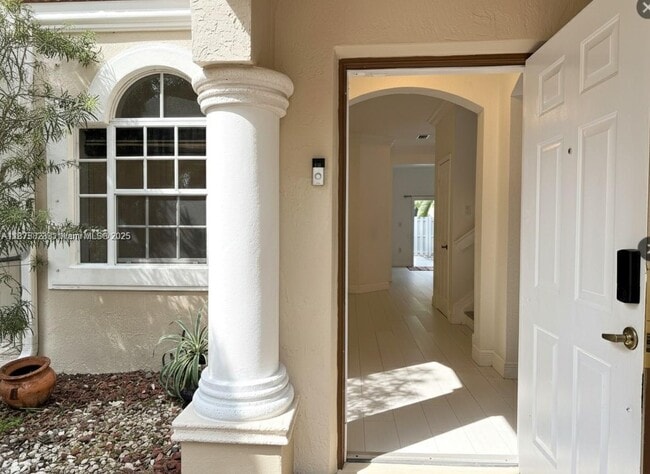 Photo - 4959 SW 135th Way