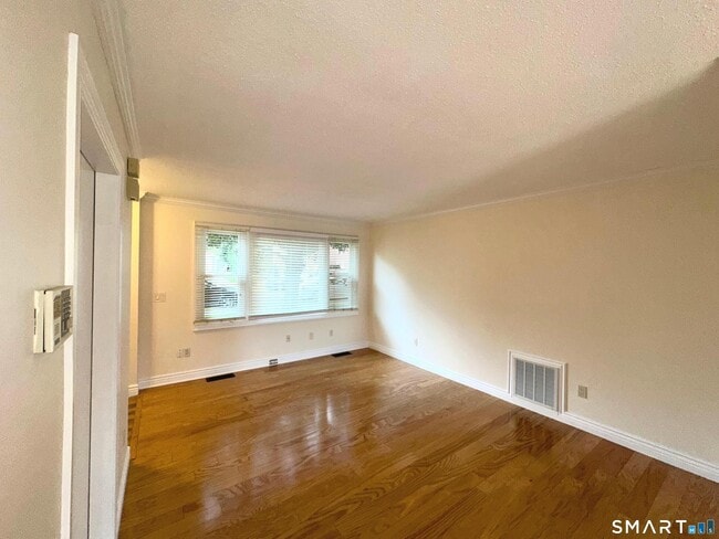Photo - 799 Garfield Ave Unit 799