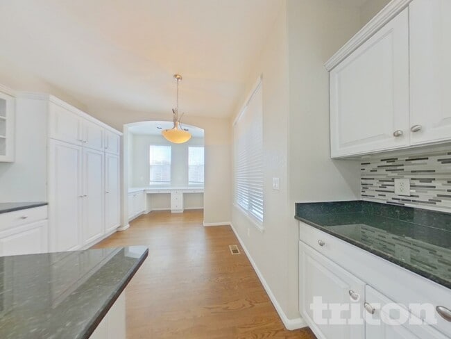 Photo - 10773 Southhaven Cir