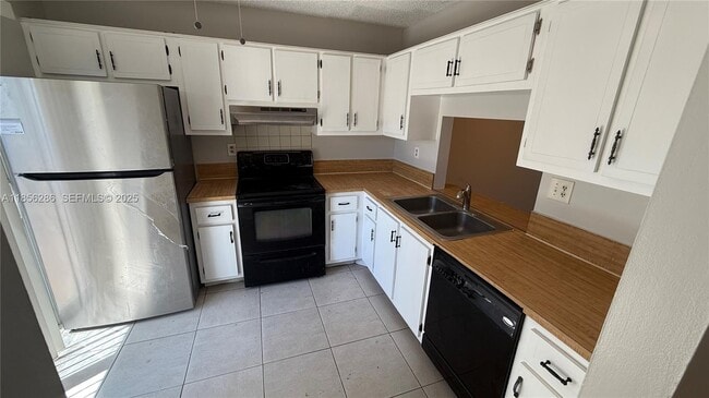 Photo - 3200 NW 5th Terrace Unit 13