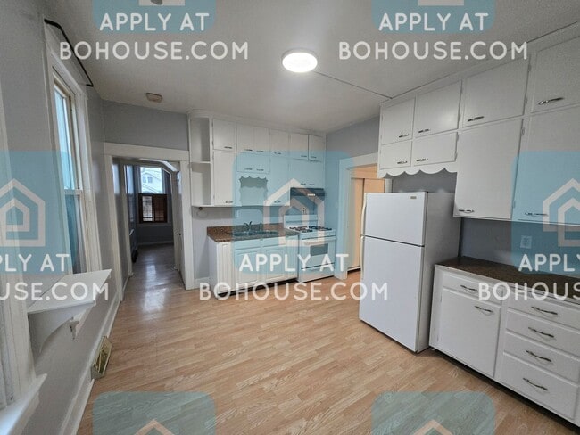 Photo - 3010 McArthur Dr Unit #1 Lower