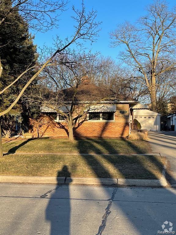 Houses for Rent with a Fireplace in Handy MI Page 2