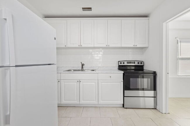 Photo - Home For Rent in St Pete!