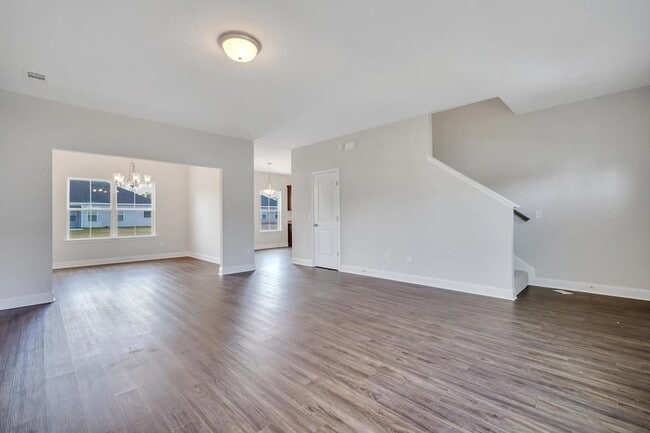 88 Fridley Ln