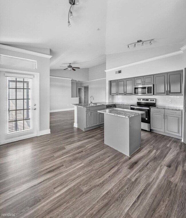 Photo - 2 br, 2 bath Condo - 2612 Hero Way /2Bath