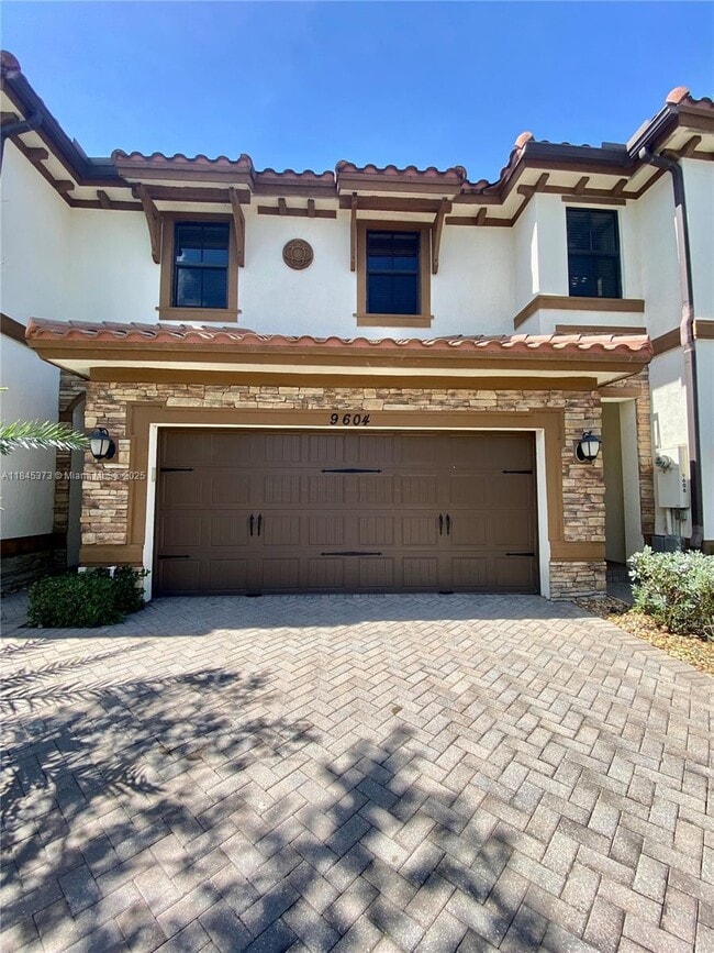 Photo - 9604 Town Parc Cir N Townhome