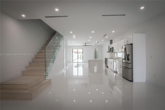 Photo - 3107 SW 26th St