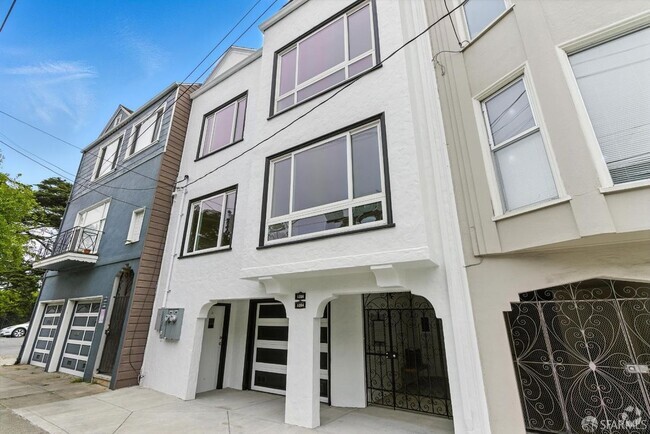 Building Photo - 1206 Funston Ave Rental