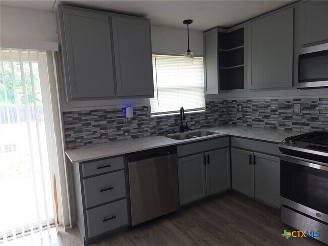 Photo - 1315 Estes Dr