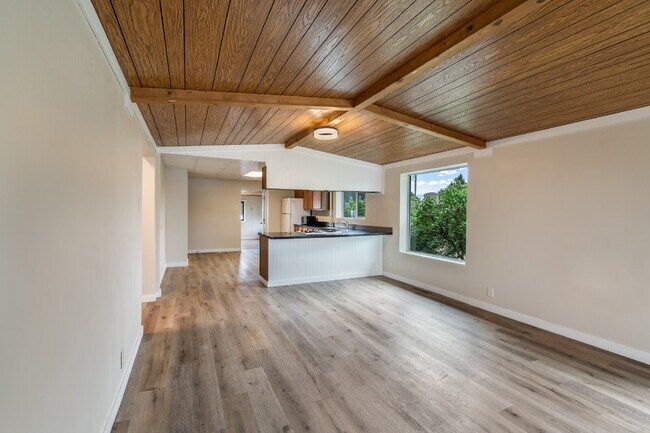 Gallatin Gateway Rental Just Steps from the River