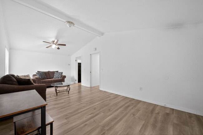 Photo - 2314 W South St