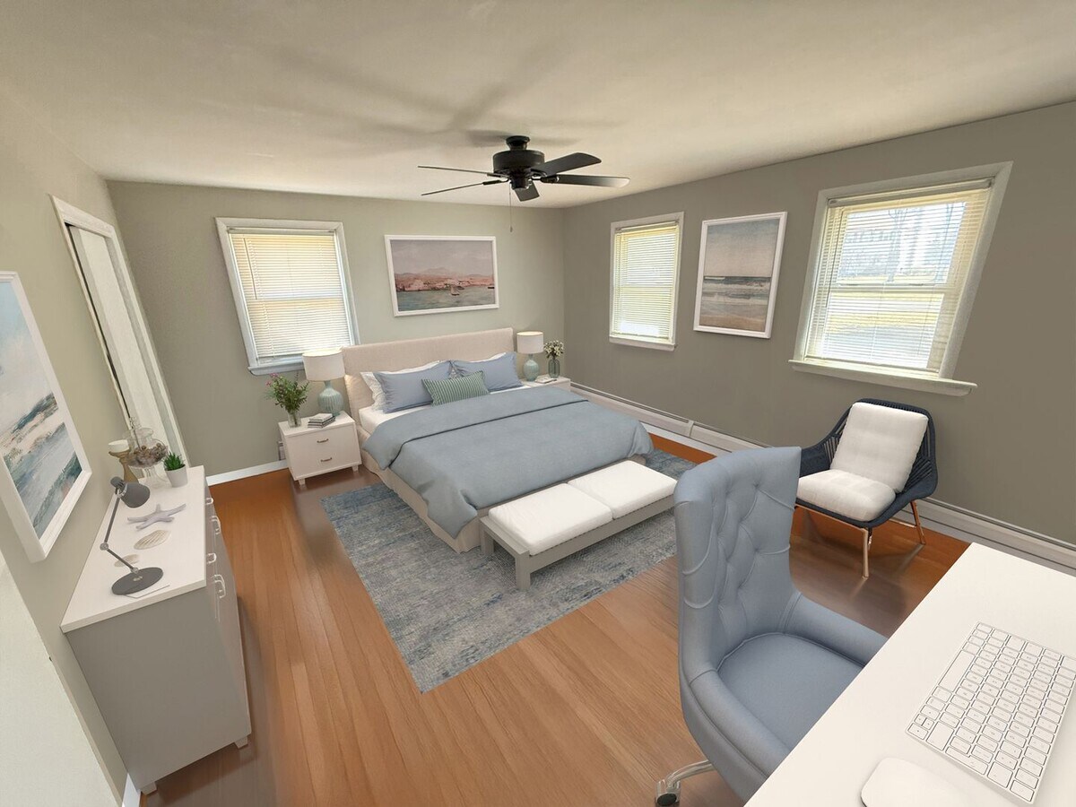 Photo - Charming 3-Bedroom Home with Expansive Gro...