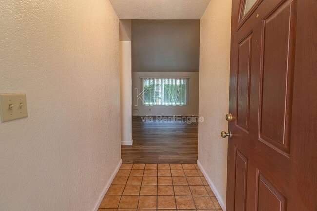 Photo - 9717 Treetop Dr