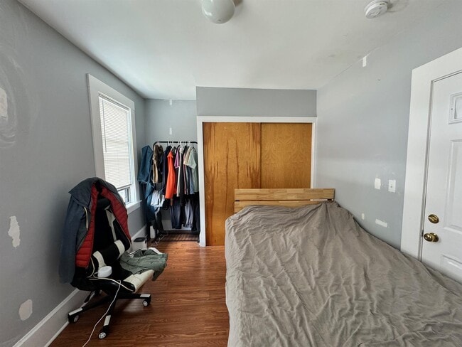 Photo - 567 Putnam Ave Unit 2